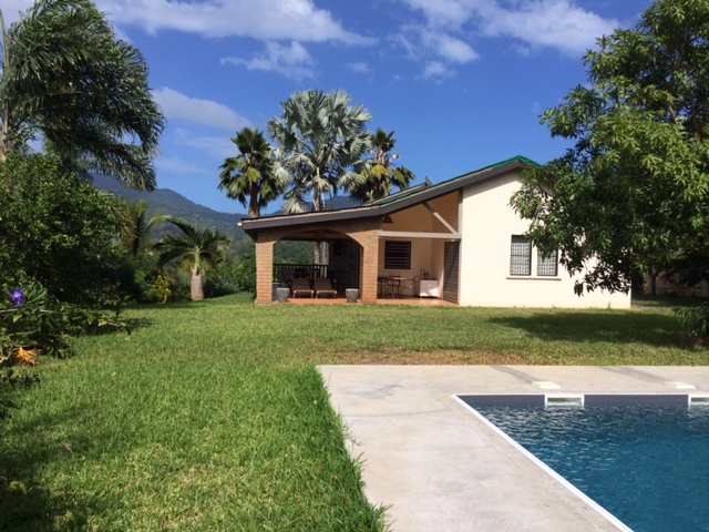 Loue Villa meublée