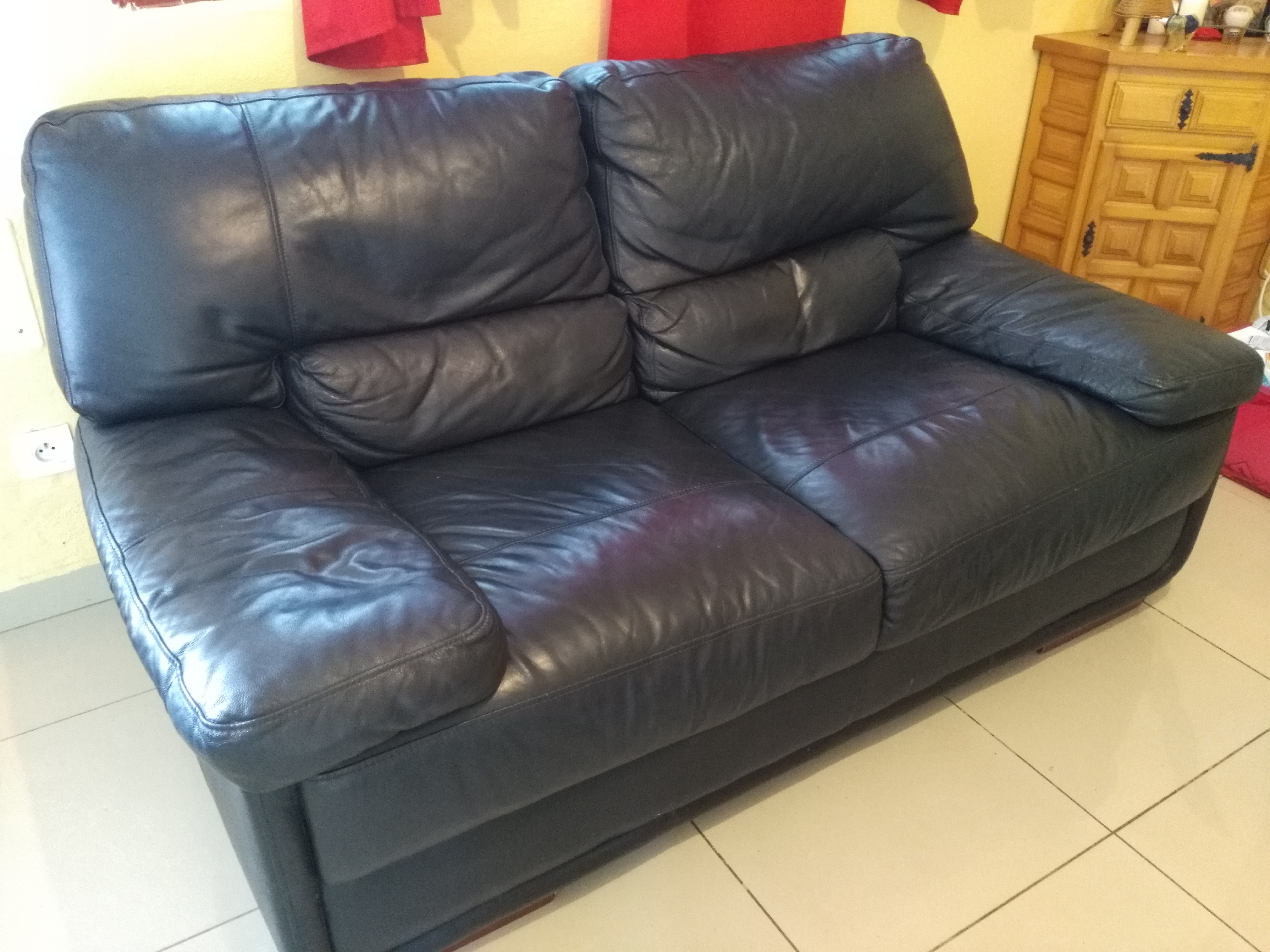 vends canapé CUIR noir