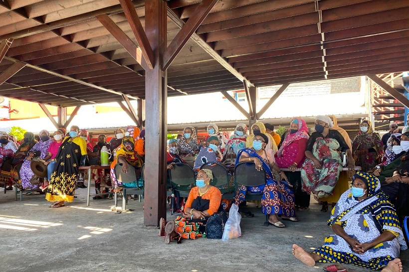Assistants familiaux à Mayotte : « S’il faut que l’on rende leurs enfants, on leur rendra leurs enfants ! »