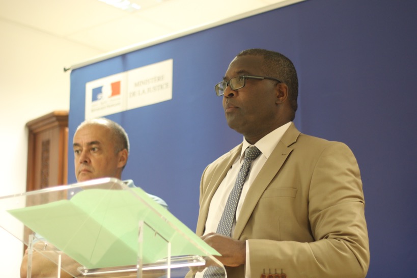 Mayotte : “nous n’accepterons pas que des milices se fassent justice”