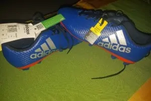 Chaussures de foot adidas