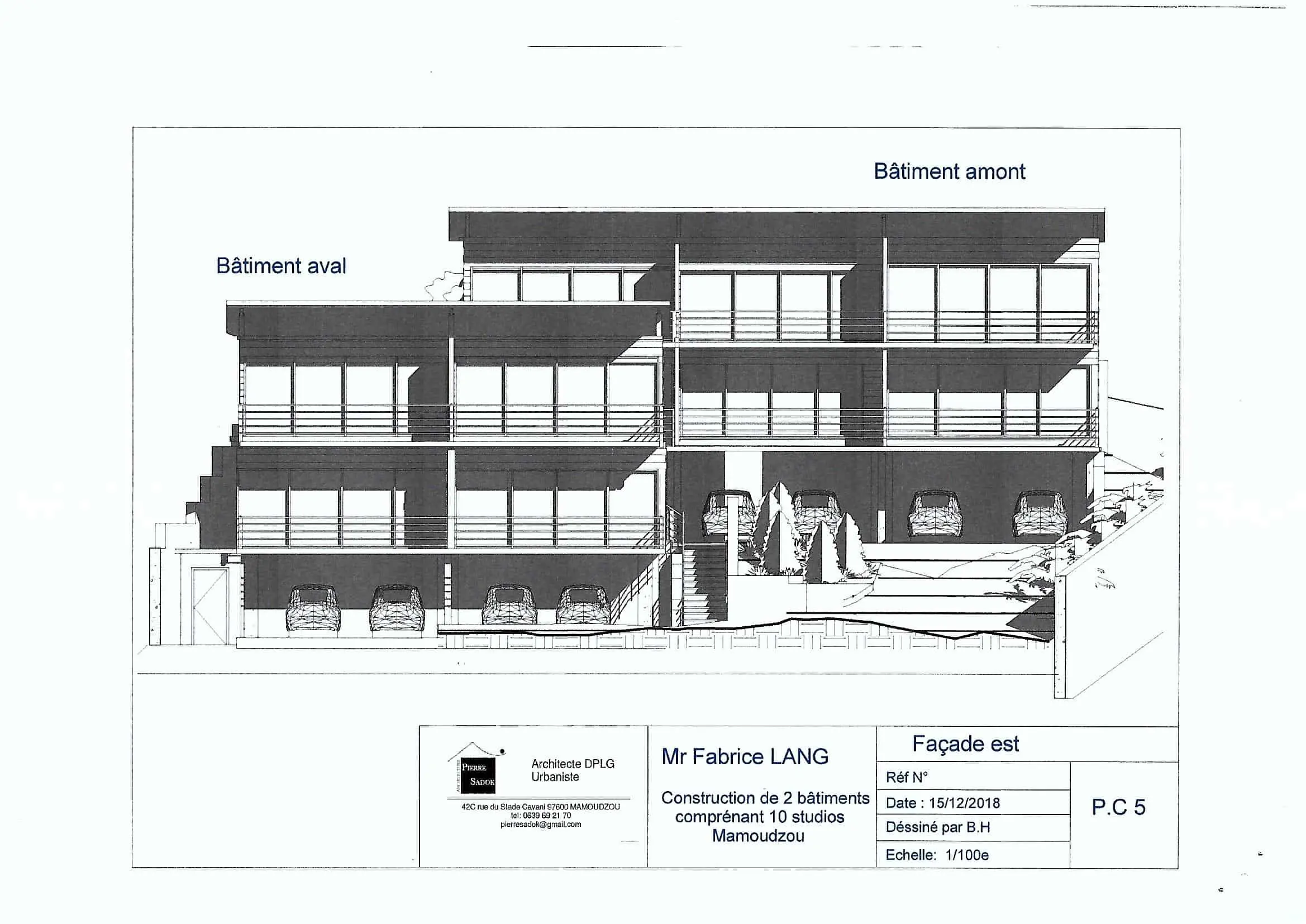 Cède terrain + projet de construction à Passamanty