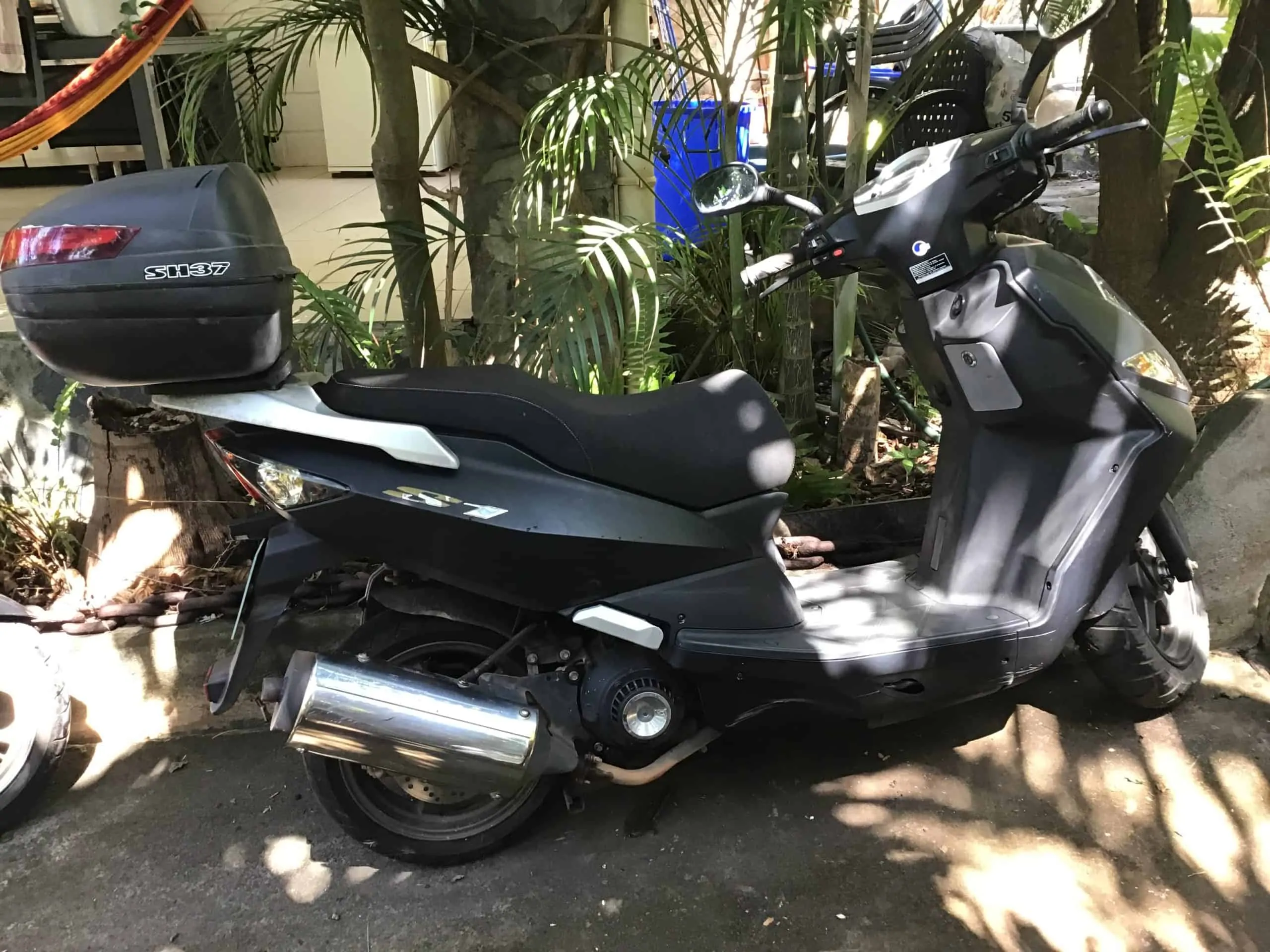 Scooter 125 cc  OCCASION RARE – PEU DE KM .