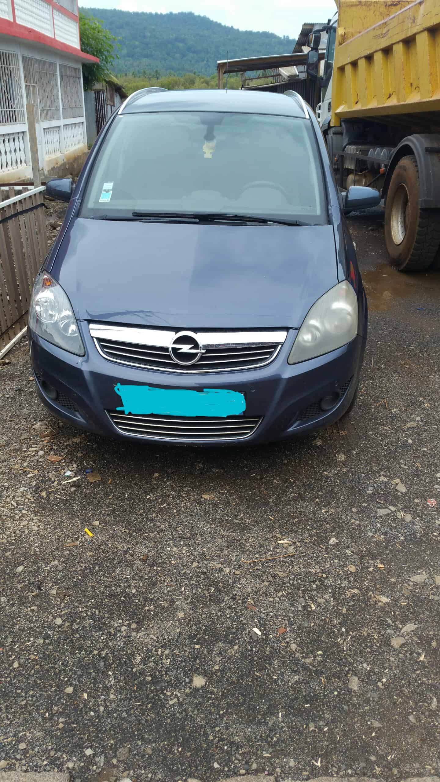 Vend Opel zafira 7 plance