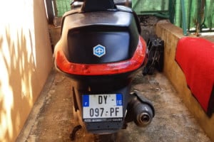 VENDS SCOOTER PIAGGIO 125