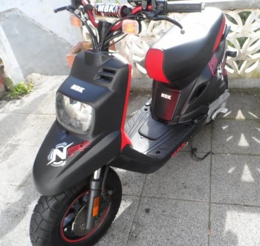 MBK stunt 50  Rouge