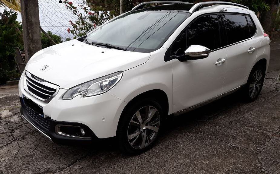 PEUGEOT 2008,Essence