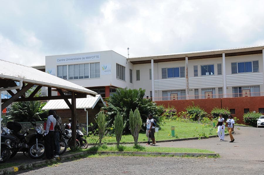 quatre-mois-attente-jurys-resultats-etudiants-mayotte