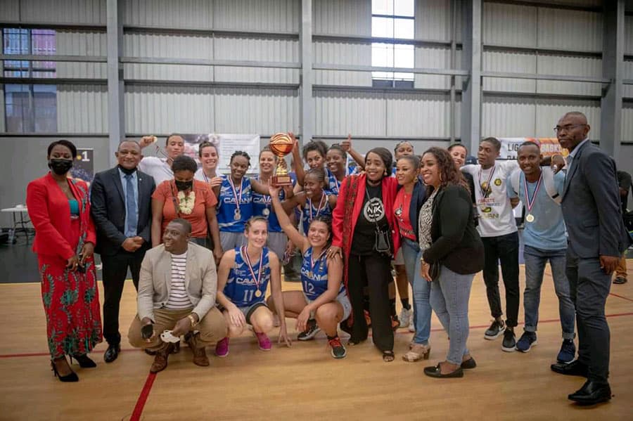 coupe-france-basket-ball-equipe-feminine-fuzellipse-cavani-declarer-forfait-faute-avion