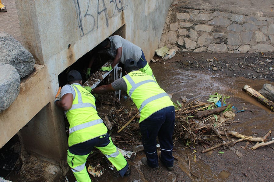 3,2 tonnes de déchets pris au piège à Koungou dans des filets