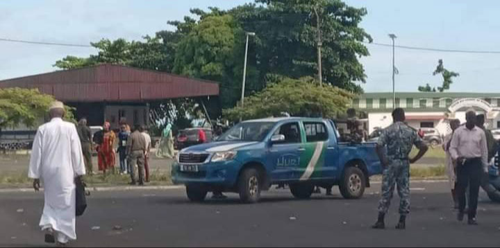 hausse-prix-carburant-comores-population-empechee-droit-manifester