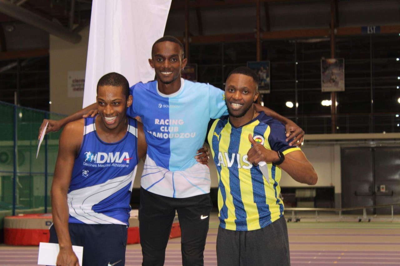 kamel-zoubert-remporte-le-200m-du-meeting-des-volcans