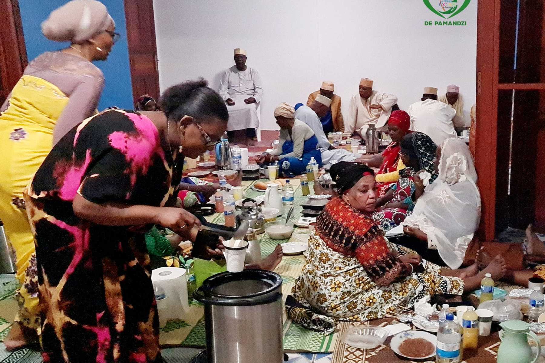les-aines-ont-celebre-un-grand-foutari-a-pamandzi