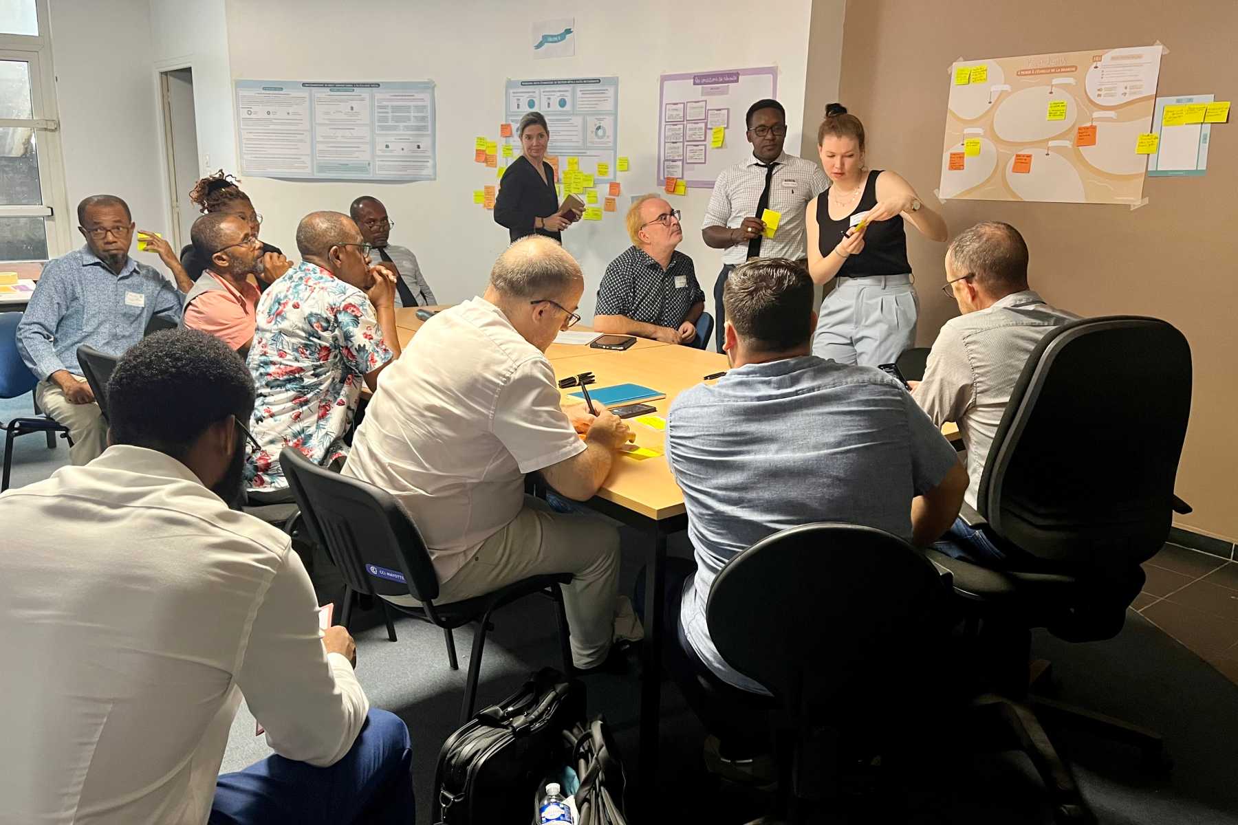un-brainstorming-pour-cadrer-les-premieres-conventions-collectives-mahoraises