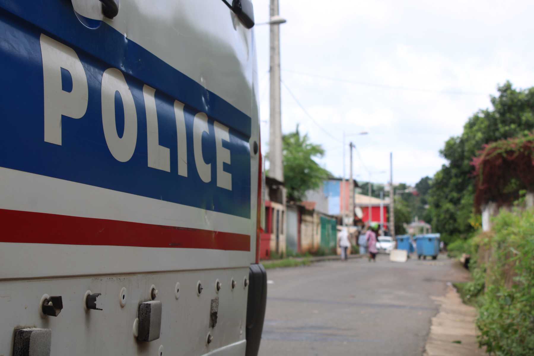 reglement-de-comptes-sur-fond-de-violences-policieres