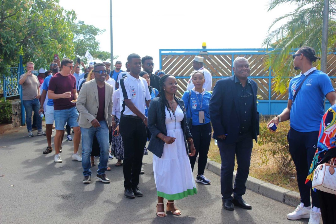 Les sportifs et membres de la délégation ont été accueilli en musique, ce samedi matin, au conseil départemental de Mayotte.