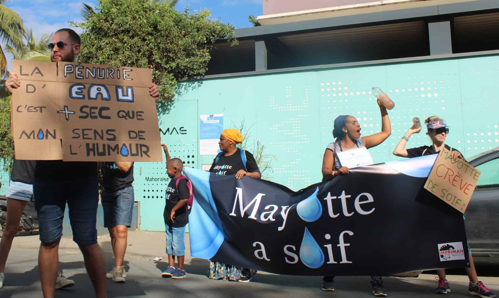 crise-de-leau-les-mahorais-exoneres-de-la-redevance-jusqua-la-fin-2027 crise-de-leau-les-mahorais-exoneres-de-la-redevance-jusqua-la-fin-2027