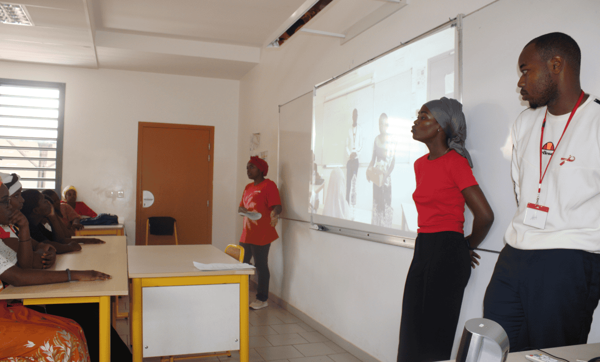 les-etudiants-de-tsararano-mobilises-contre-le-sida