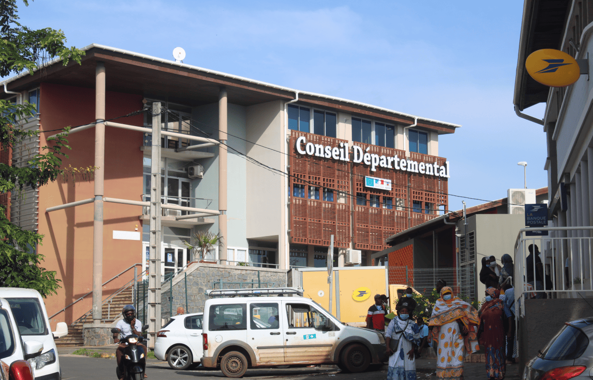 departement-de-mayotte-un-reequilibrage-du-budget-bienvenu-en-cette-fin-dannee