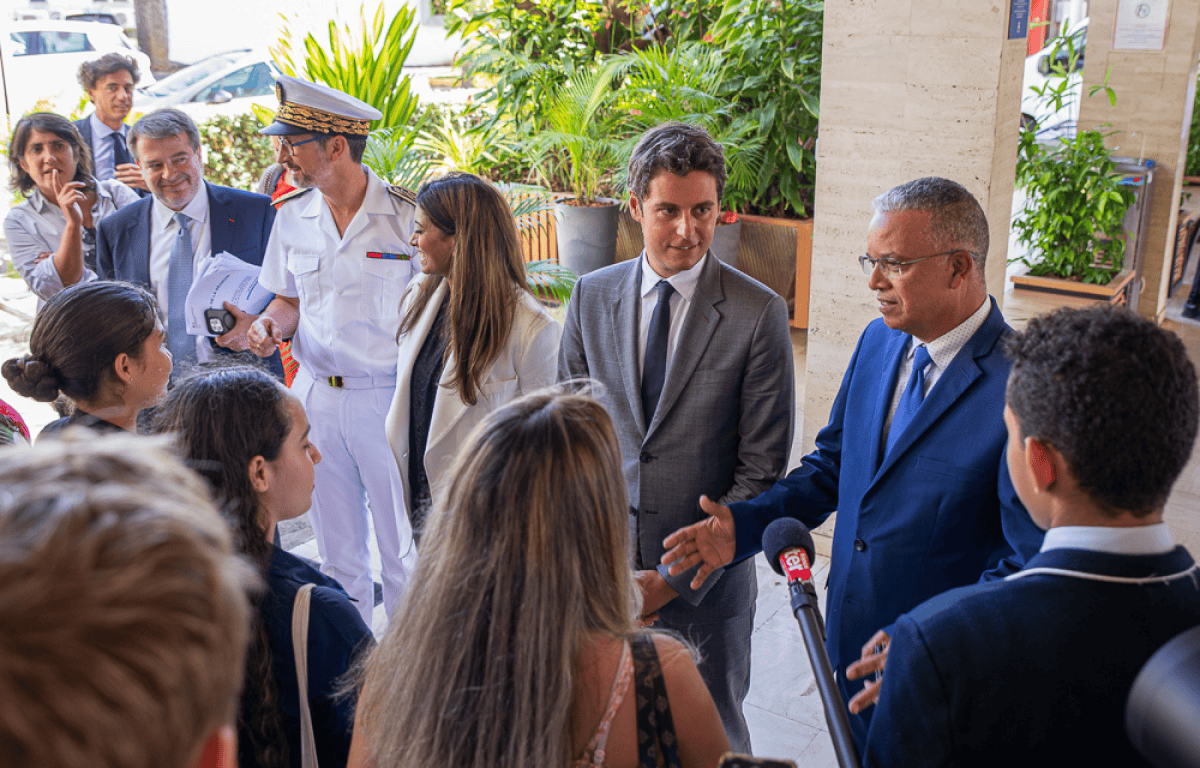 /education-gabriel-attal-annonce-des-creations-de-postes-en-outre-mer