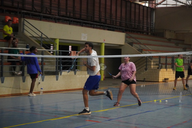 badminton-sport-assez-confidentiel-ici