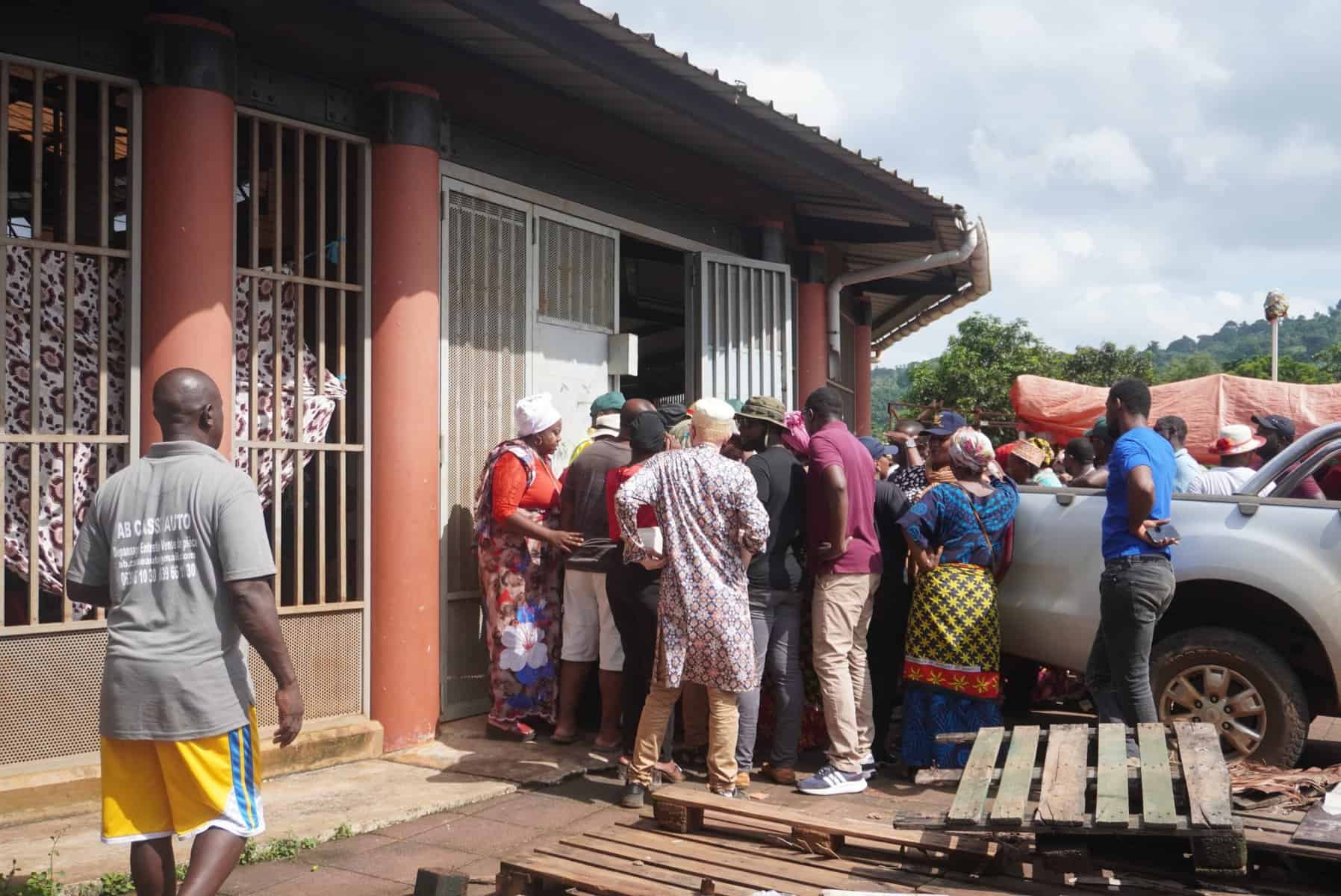 barrages-la-vie-normale-ne-reprendra-pas-de-sitot