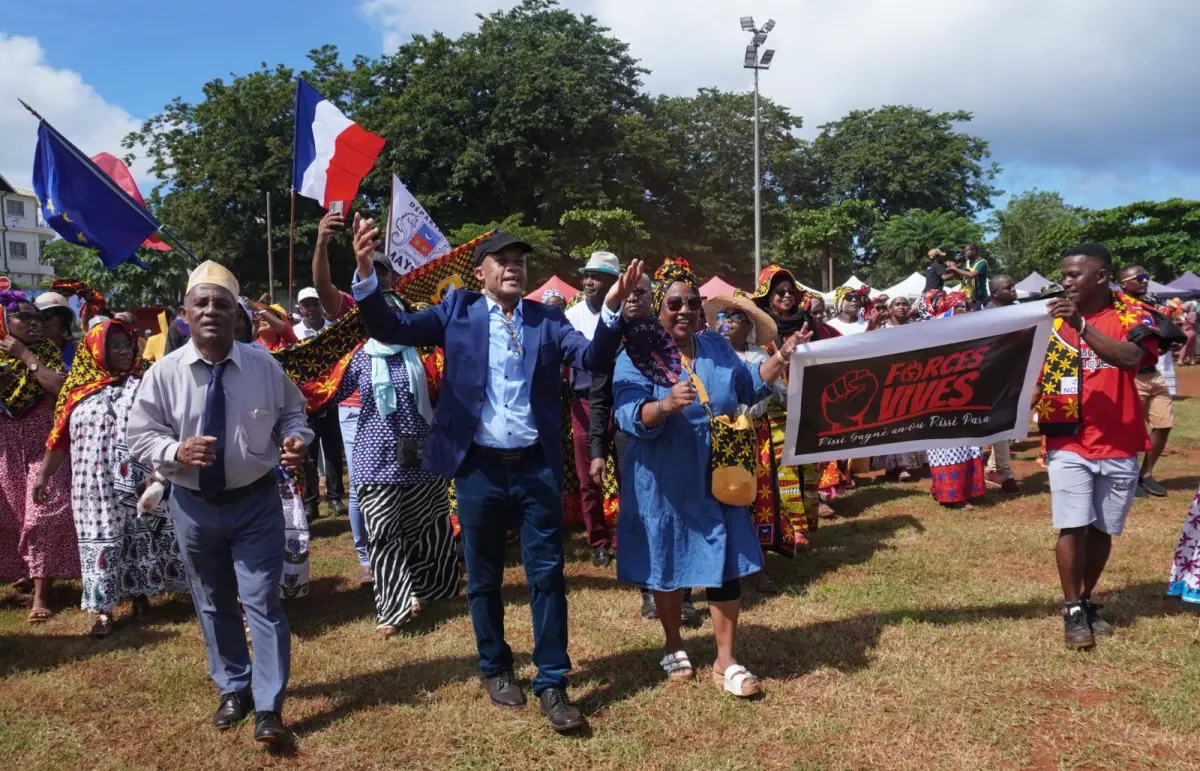 on-ne-quittera-pas-les-rues-tant-quon-ne-nous-repondra-pas