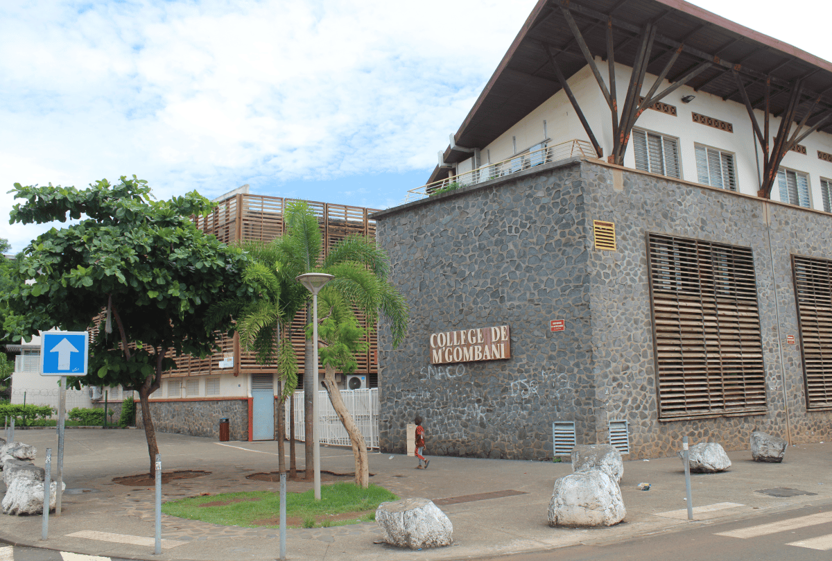 barrages-des-cours-a-distance-pour-les-collegiens-et-lyceens