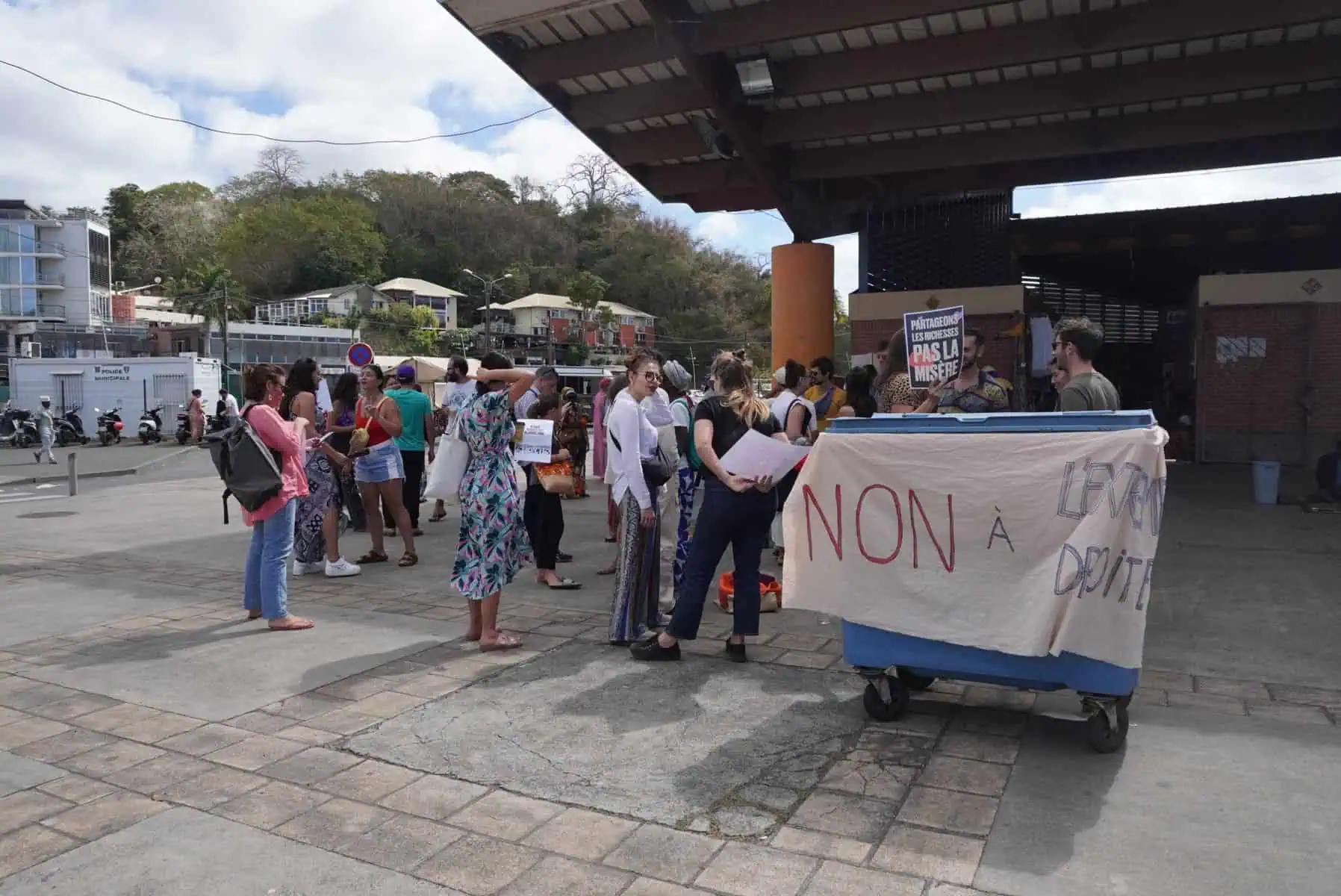 FI - Rassemblement contre RN