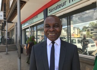 Thani Mohamed Soilihi intègre le gouvernement de Michel Barnier Sénateur depuis 2011, Thani Mohamed Soilihi (Renaissance) fait partie du nouveau gouvernement nommé par Michel Barnier. Il y est secrétaire d’État chargé de la francophonie et des partenariats internationaux.