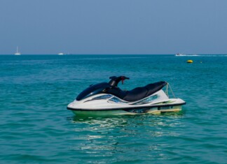 Maoré Jet conteste sa fermeture devant le tribunal administratif