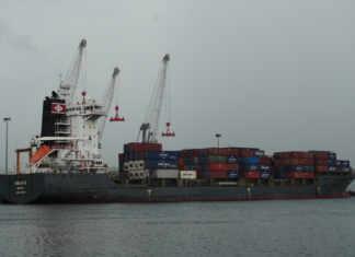 Que se passe-t-il sur les quais du port de Longoni ? que-se-passe-t-il-sur-les-quais-du-port-de-longoni