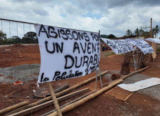 Des habitants de Miréréni contre l’installation d’une usine d’embouteillage des-habitants-de-mirereni-contre-linstallation-dune-usine-dembouteillage