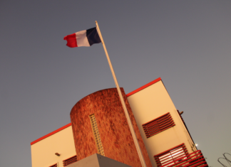 Un homme condamné pour avoir tabassé son petit frère un-homme-condamne-pour-avoir-tabasse-son-petit-frere