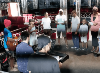 La finale mahoraise de la Voix des Outre-mer a lieu ce lundi