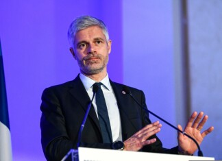 « Arrêter d’offrir toute une série de services aux migrants clandestins » arreter-doffrir-tout-une-serie-de-services-aux-migrants-clandestins