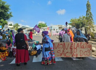 Grève illimitée à la maternité : « on est en souffrance » greve-illimitee-a-la-maternite-on-est-en-souffrance