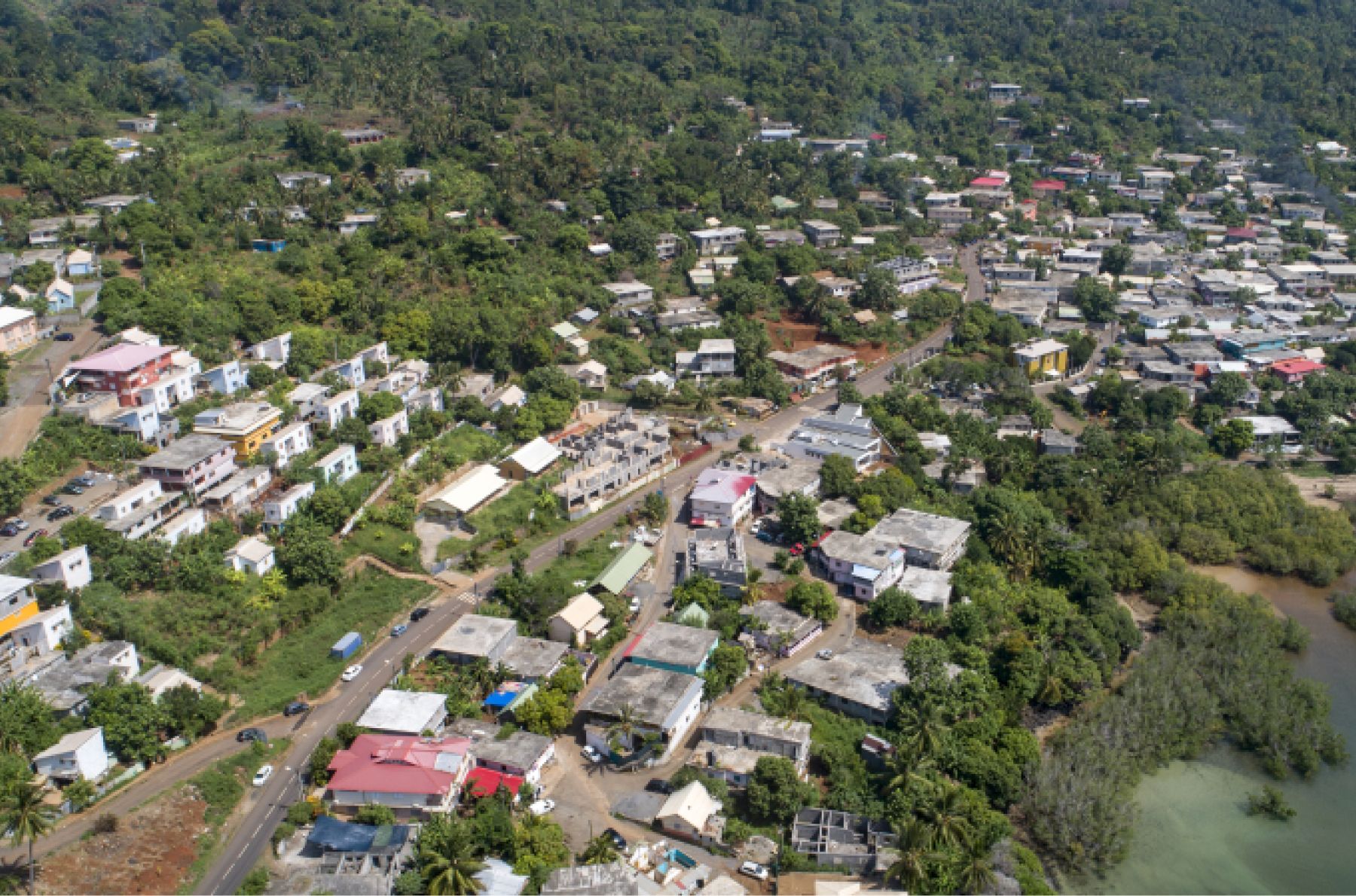 la-nouvelle-carte-des-quartiers-prioritaires-contest-e-mayotte-hebdo