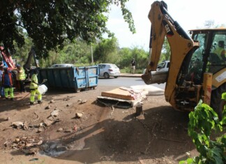 Le camp de Tsoundzou 2 démantelé, des femmes et des enfants relogés le-camp-de-tsoundzou-2-demantele-des-femmes-et-des-enfants-reloges
