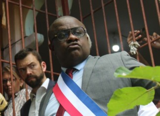 Le procès du maire de Bouéni renvoyé à la fin novembre le-proces-du-maire-de-boueni-renvoye-a-la-fin-novembre