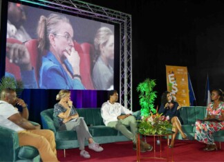 « L’économie sociale et solidaire se trouve déjà dans l’ADN des Mahorais » Au cinéma Alpa Joe, à Mamoudzou, s’est tenue la troisième conférence régionale de l’économie sociale et solidaire.