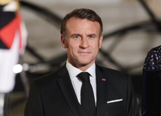 Macron à Mayotte « dans les prochains jours », le point sur l’acheminement des marchandises