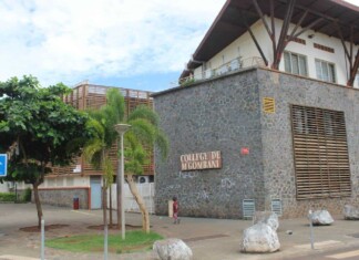 Le syndicat d’enseignants SNES-FSU critique la gestion post-Chido