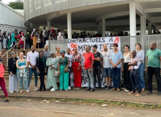 Les professeurs contractuels à Mayotte se mobilisent pour leur retraite les-professeurs-contractuels-a-mayotte-se-mobilisent-pour-leur-retraite