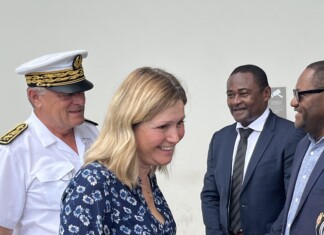 Yaël Braun-Pivet veut “montrer que Mayotte compte pour la nation française” yael-braun-pivet-veut-montrer-que-mayotte-compte-pour-la-nation-francaise