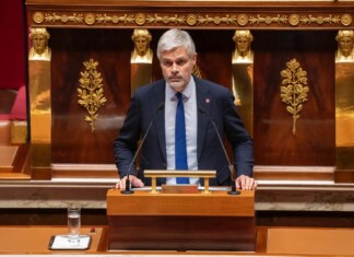 Laurent Wauquiez : « La remise en cause profonde du droit du sol que nous avons obtenue est un préalable » Laurent Wauquiez