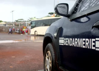 Un lycéen tué en marge d’affrontements entre bandes d’Iloni et Dembéni un-lyceen-tue-en-marge-daffrontements-entre-bandes-diloni-et-dembeni/
