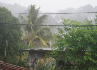 Mayotte placée en vigilance orange fortes pluies/orages et en vigilance jaune vents forts mayotte-placee-en-vigilance-jaune-pluiesorages