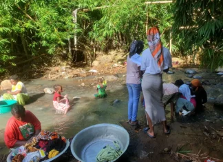 Des collégiens de Passamaïnty contribuent à la recherche sur les microplastiques des-collegiens-de-passamainty-contribuent-a-la-recherche-sur-les-microplastiques