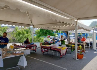 Un marché en Petite-Terre pour remonter le moral un-marche-en-petite-terre-pour-remonter-le-moral